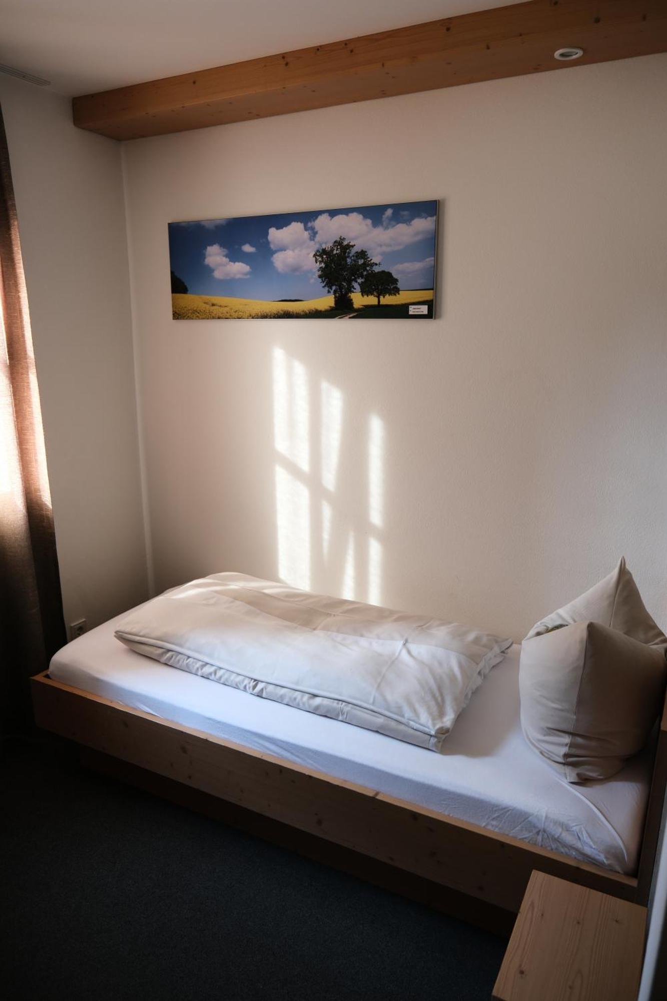 Hotel "Beim Butz" Worth an der Donau Exterior foto